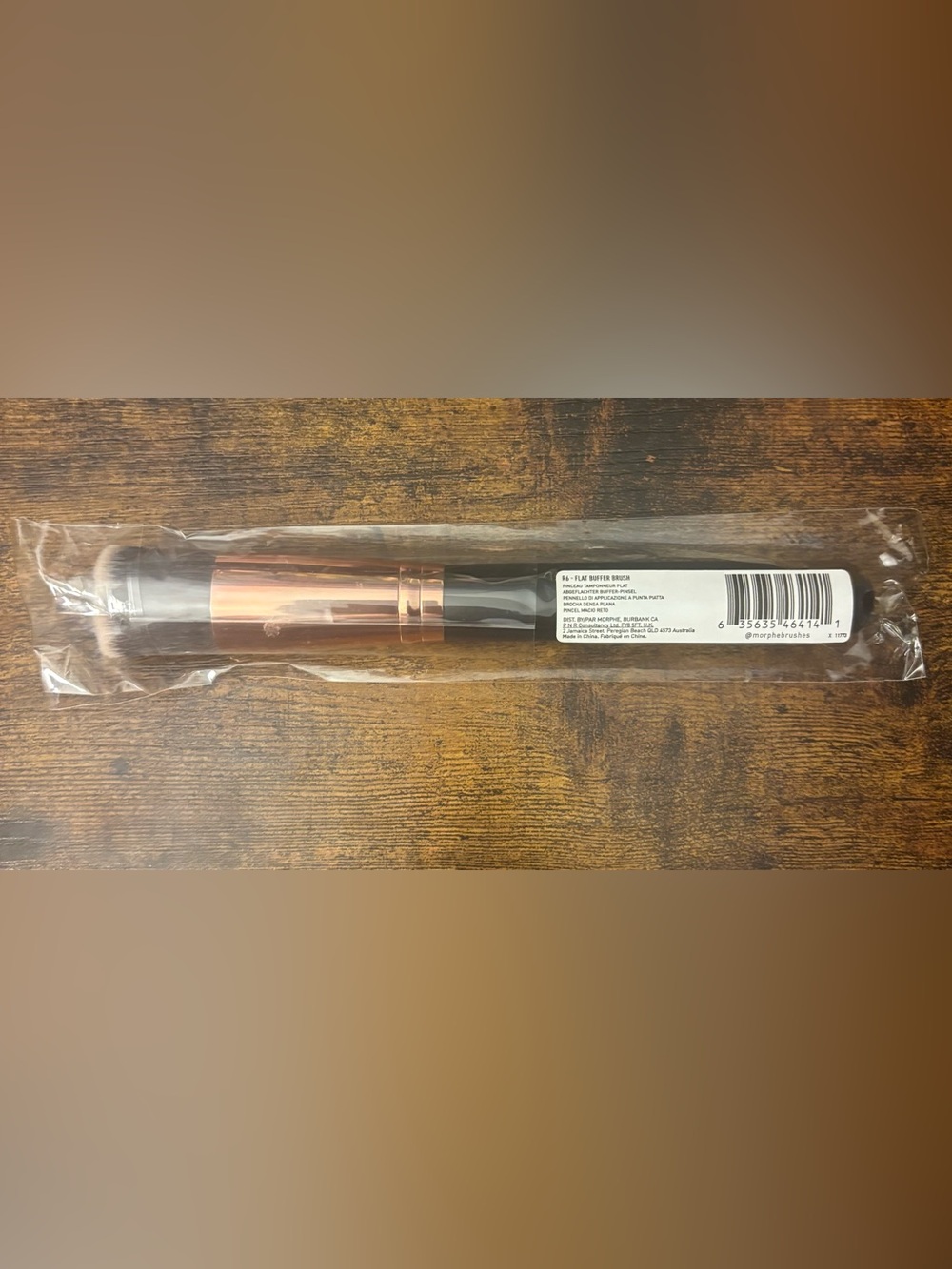 Morphe R6 Flat Buffer Brush - Rose Gold & Black